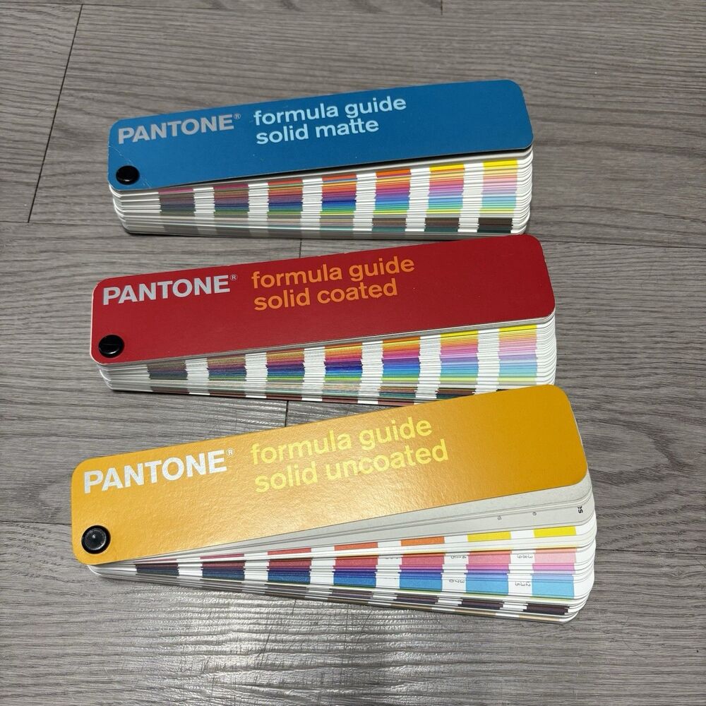 PANTONE Color Formula Guide Solid Coated, Uncoated & Matte 2001 First Edition